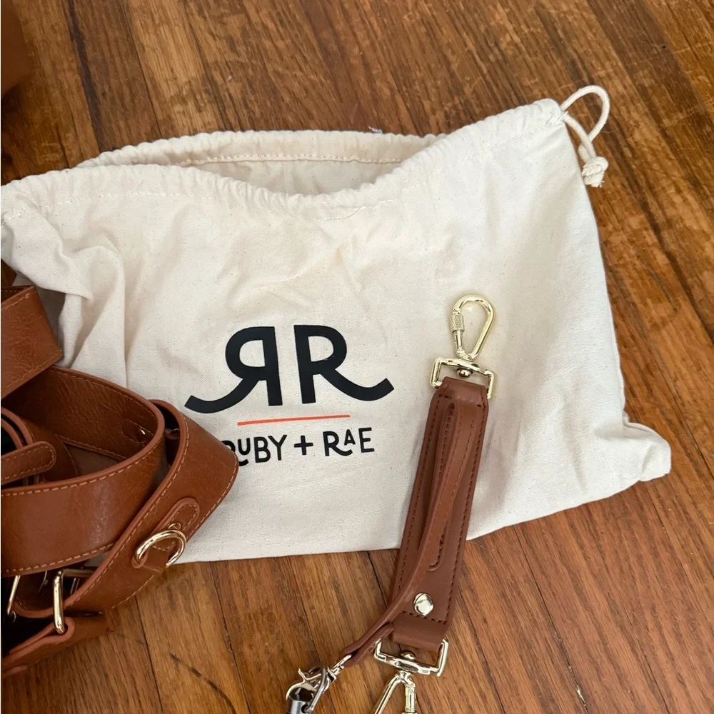 Ruby + Rae Camera Bags & Accessories Bundle - Picture 7 of 7